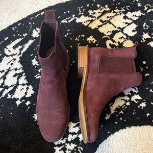 Clarks Burgundy Chelsea Ankle Boots